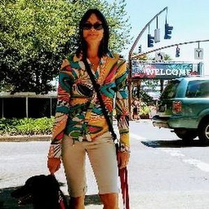 Grand trunk sale! Colorful,styled outfits & pieces